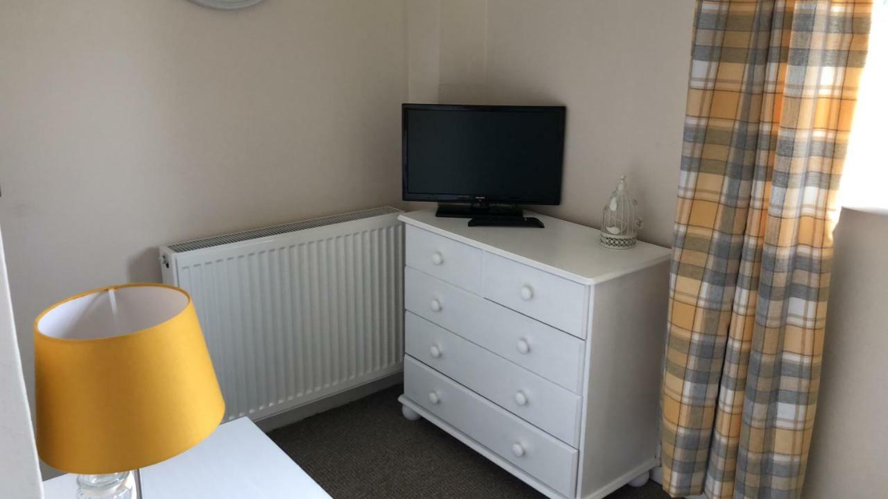 1 Silkin Serviced Accommodation ニュートン・エイクリフ エクステリア 写真